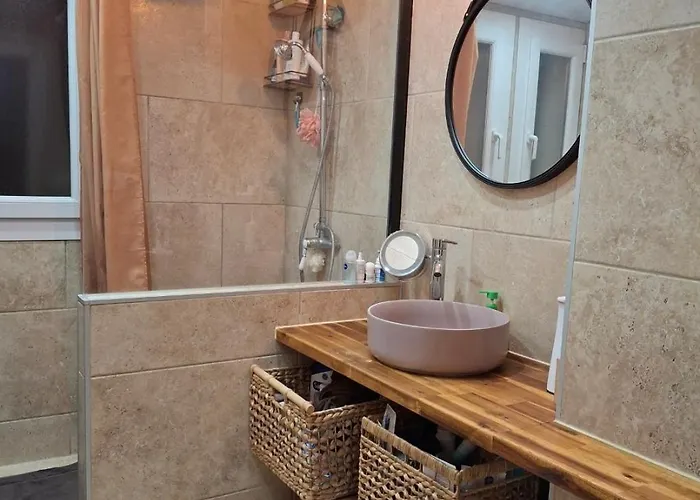 Maison Bord De Avec 2 Et Grande Mezzanine * Agde